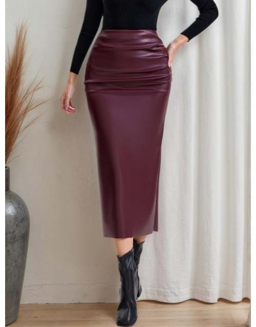 镜前真实反应：平价PU皮裙像奢侈品